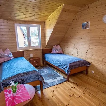 Przy Deptaku 트르제삭츠